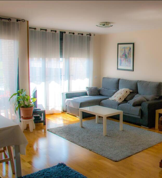 Piso Con Vistas En Urbanizacion Con Piscina Santander Exteriér fotografie